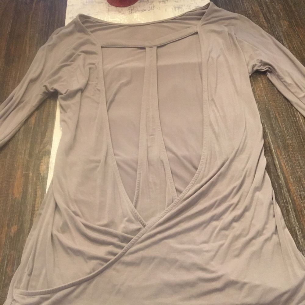 Grey long sleeve cool back yoga shirt